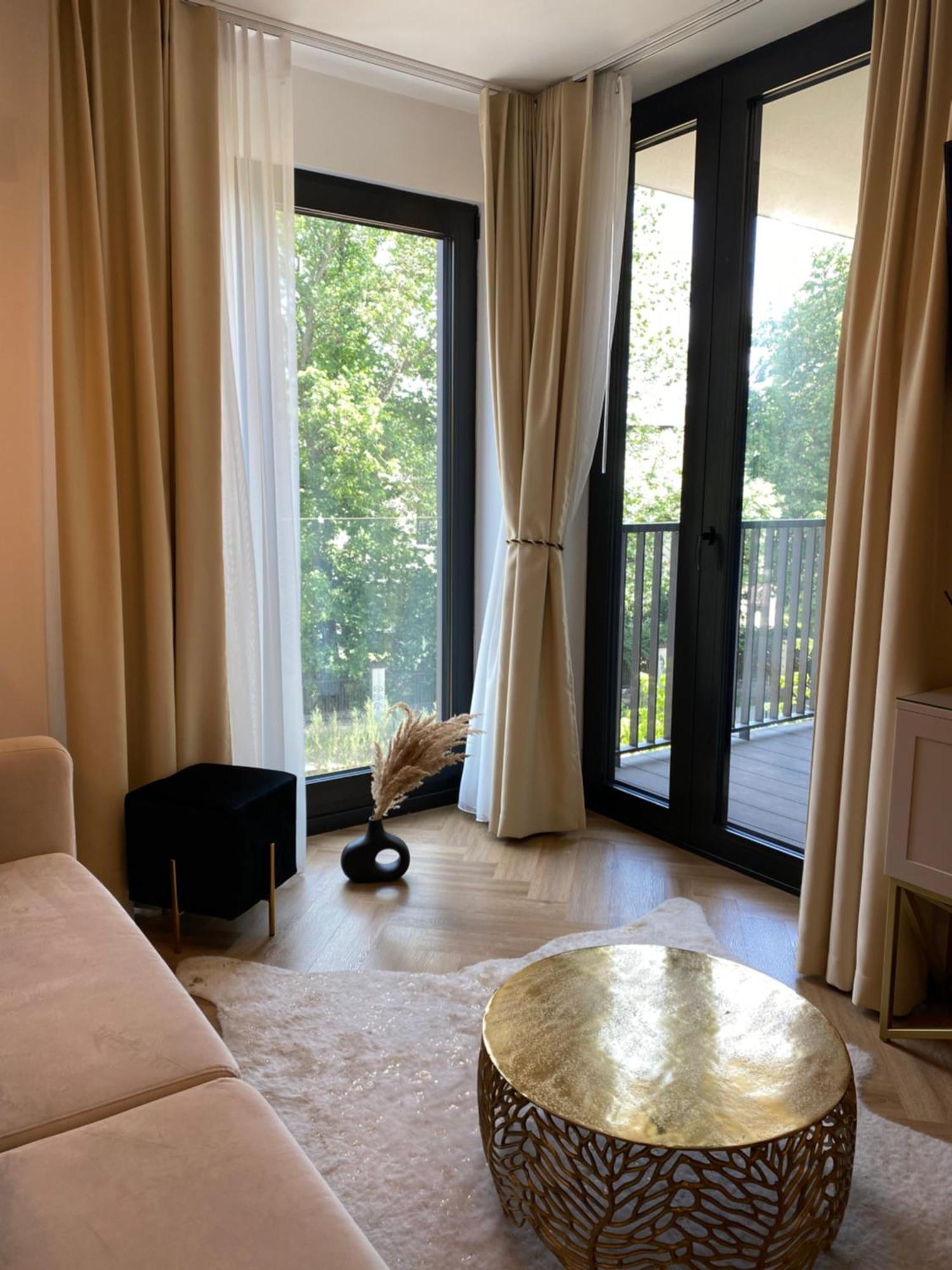 Lux Stays By Torres At K39 كراكوفيا المظهر الخارجي الصورة