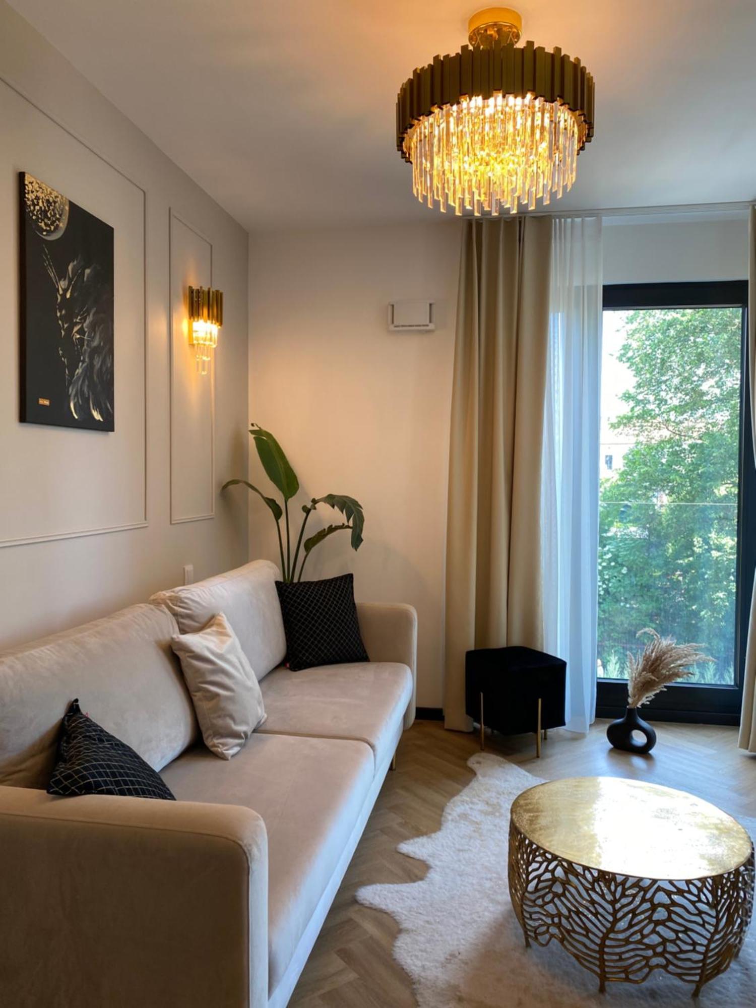 Lux Stays By Torres At K39 كراكوفيا المظهر الخارجي الصورة