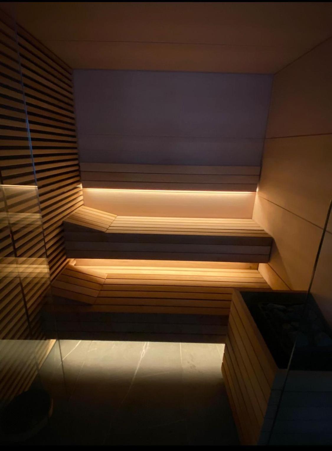 Lux Stays By Torres At K39 كراكوفيا المظهر الخارجي الصورة